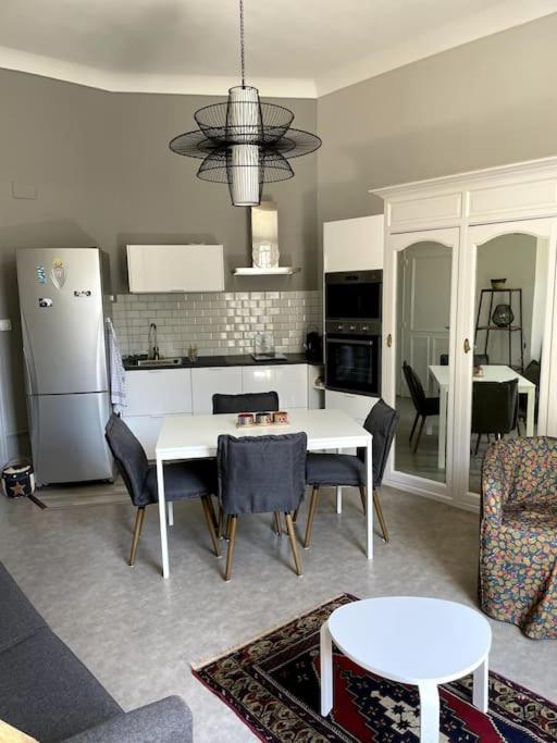 101 Pyrenees Palace Appartement Bagnères-de-Luchon Dış mekan fotoğraf