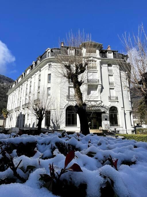101 Pyrenees Palace Appartement Bagnères-de-Luchon Dış mekan fotoğraf